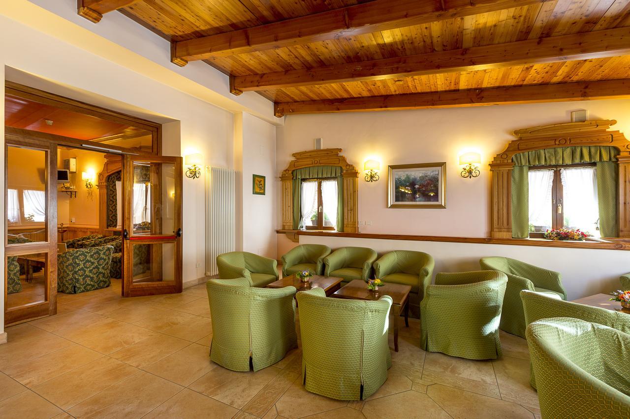 Hotel Trieste Roccaraso Eksteriør billede